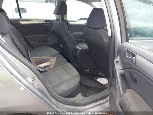 Продаж на аукціоні авто 2012 Volkswagen Golf 2.5, vin: WVWDA7AJ7CW057229, номер лоту: 20266973