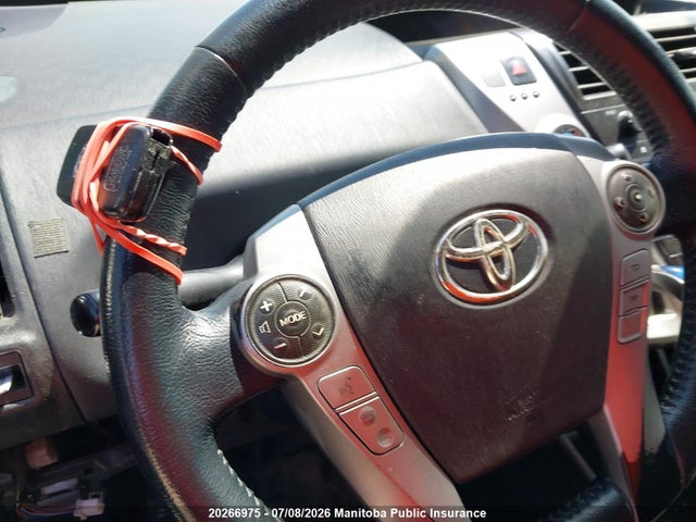 Toyota PRIUS V 2014 JTDZN3EU8E3307606 Image 11