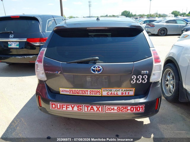Toyota PRIUS V 2014 JTDZN3EU8E3307606 Image 16