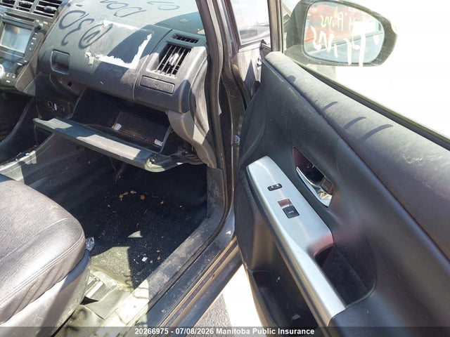 Toyota PRIUS V 2014 JTDZN3EU8E3307606 Image 5