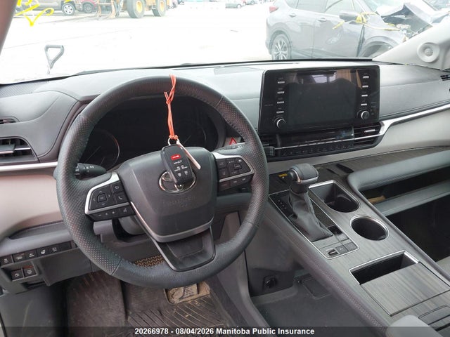 20266978 :رقم المزاد ، 5TDGSKFC6RS132910 vin ، 2024 Toyota Sienna Limited Hybrid مزاد بيع