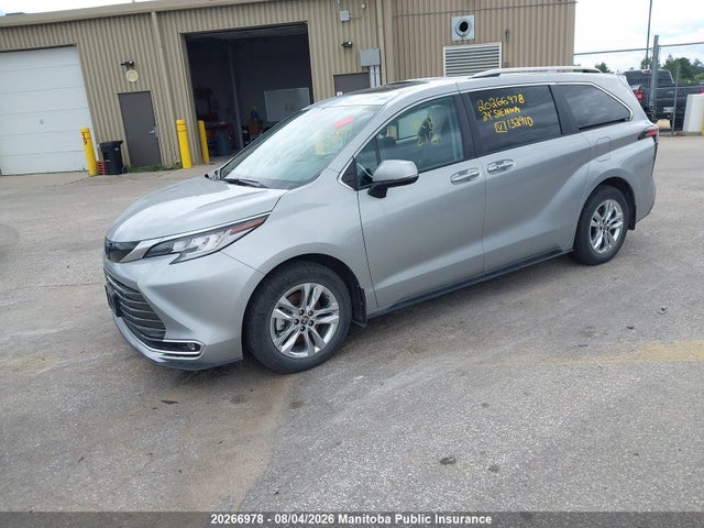 20266978 :رقم المزاد ، 5TDGSKFC6RS132910 vin ، 2024 Toyota Sienna Limited Hybrid مزاد بيع