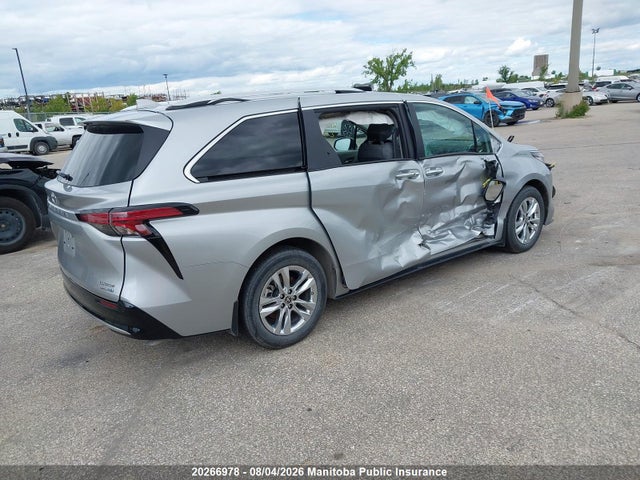 20266978 :رقم المزاد ، 5TDGSKFC6RS132910 vin ، 2024 Toyota Sienna Limited Hybrid مزاد بيع