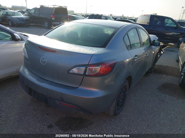 Продаж на аукціоні авто 2011 Mazda Mazda3 Gx, vin: JM1BL1UF0B1489131, номер лоту: 20266992