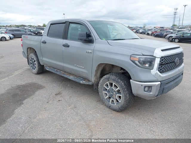 20267115 :رقم المزاد ، 5TFDY5F17LX894341 vin ، 2020 Toyota Tundra Sr5 V8 Crewmax مزاد بيع