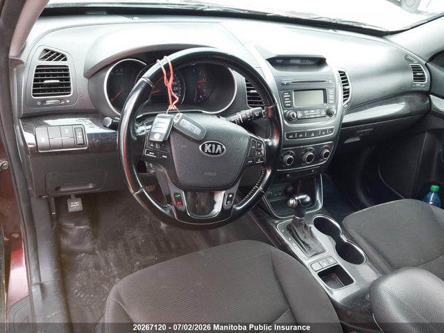 KIA Sorento Lx V6 2014 5XYKTDA79EG472511 Image 17