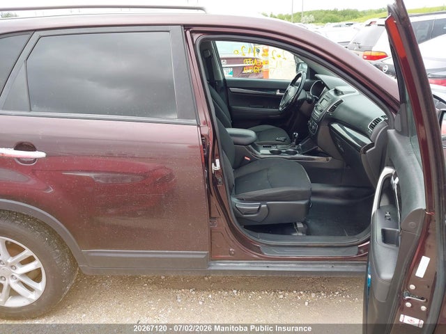 KIA Sorento Lx V6 2014 5XYKTDA79EG472511 Image 5