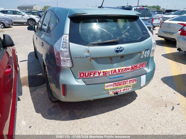 Продажа на аукционе авто 2013 Toyota Prius V, vin: JTDZN3EU3D3224857, номер лота: 20267125