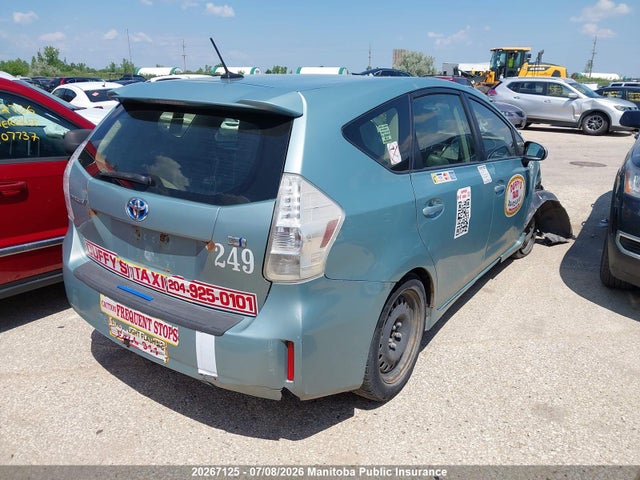 Продаж на аукціоні авто 2013 Toyota Prius V, vin: JTDZN3EU3D3224857, номер лоту: 20267125