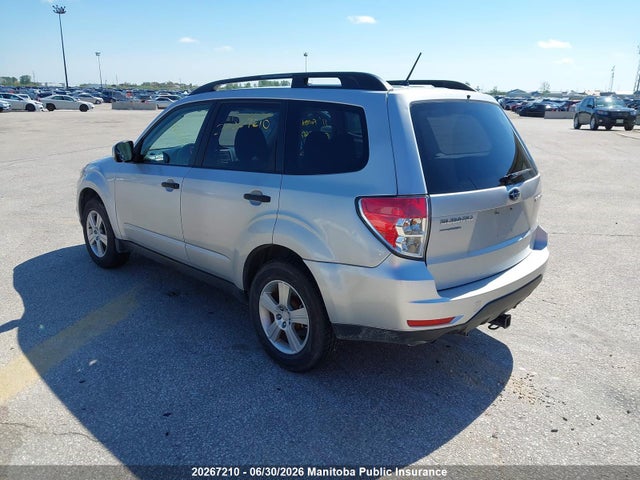 20267210 :رقم المزاد ، JF2SHCBC5BH742667 vin ، 2011 Subaru Forester 2.5 X مزاد بيع