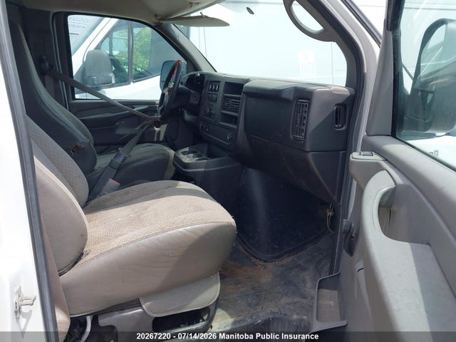 20267220 :رقم المزاد ، 1GCWGFCA8C1168920 vin ، 2012 Chevrolet Express 2500 Cargo Van مزاد بيع