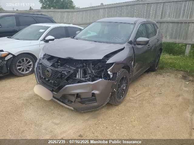 Nissan ROGUE S 2018 5N1AT2MV8JC747757 Image 2