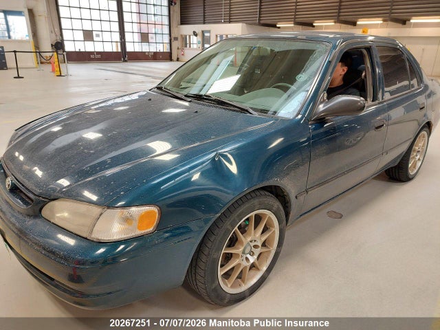 20267251 :رقم المزاد ، 2T1BR12E6XC767641 vin ، 1999 Toyota Corolla Ve مزاد بيع