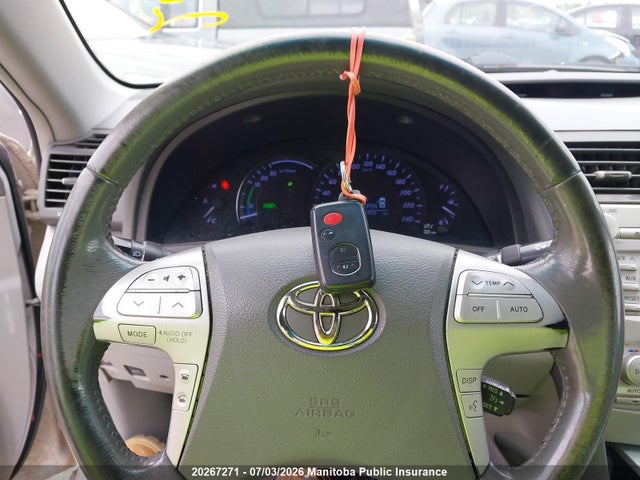 20267271 :رقم المزاد ، 4T1BB3EK1BU126924 vin ، 2011 Toyota Camry Hybrid مزاد بيع