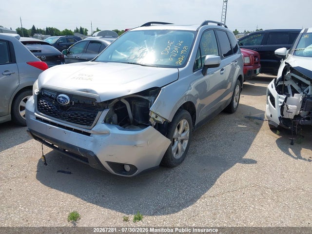 Subaru Forester 2.5i Touring 2014 JF2SJCHC3EG447699 Image 2