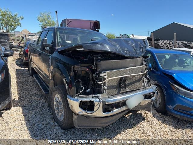 20267360 :رقم المزاد ، 1FT7W2BT6MED11876 vin ، 2021 Ford F250 Sd Xlt Crew Cab مزاد بيع