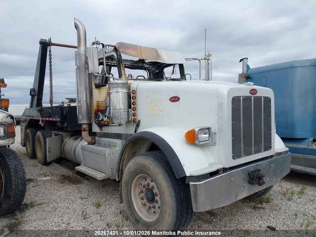 20267421 :رقم المزاد ، 1NPTL40X2DD192540 vin ، 2013 Peterbilt 367 مزاد بيع