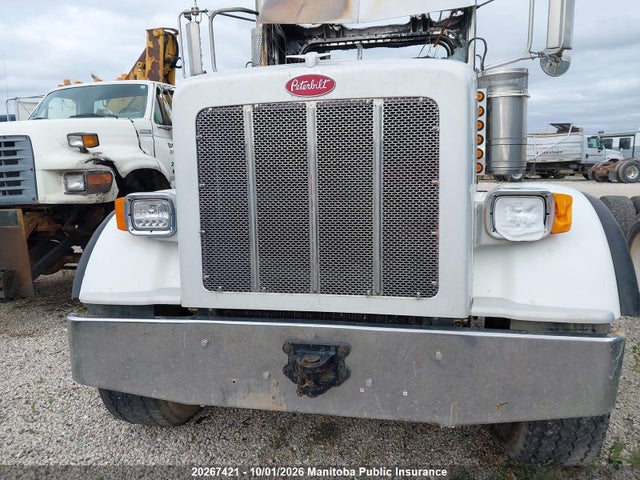 20267421 :رقم المزاد ، 1NPTL40X2DD192540 vin ، 2013 Peterbilt 367 مزاد بيع