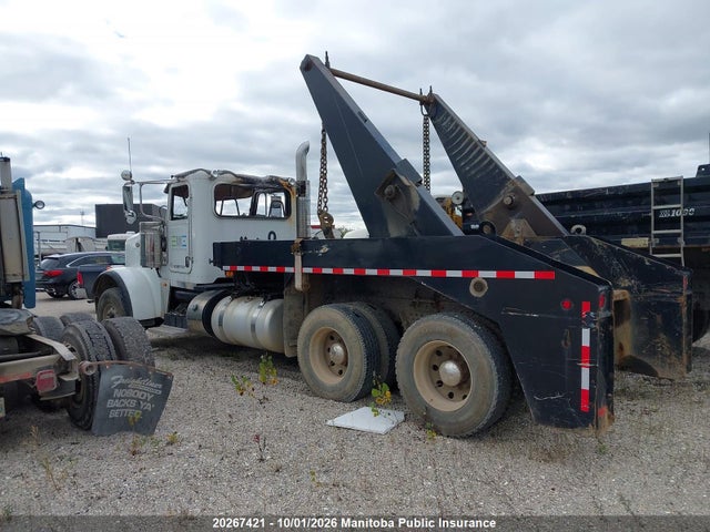 20267421 :رقم المزاد ، 1NPTL40X2DD192540 vin ، 2013 Peterbilt 367 مزاد بيع