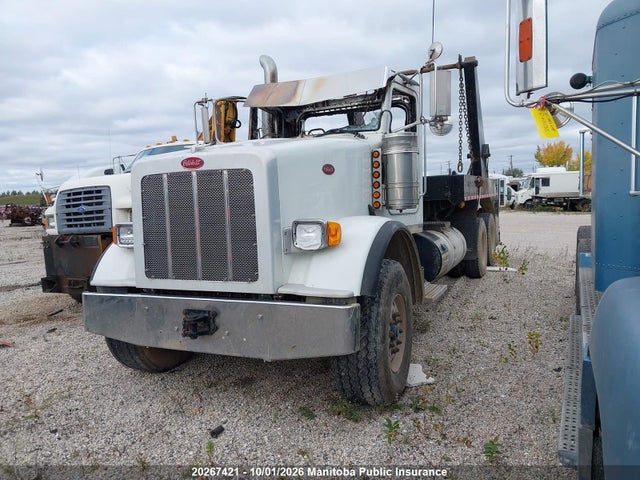 20267421 :رقم المزاد ، 1NPTL40X2DD192540 vin ، 2013 Peterbilt 367 مزاد بيع
