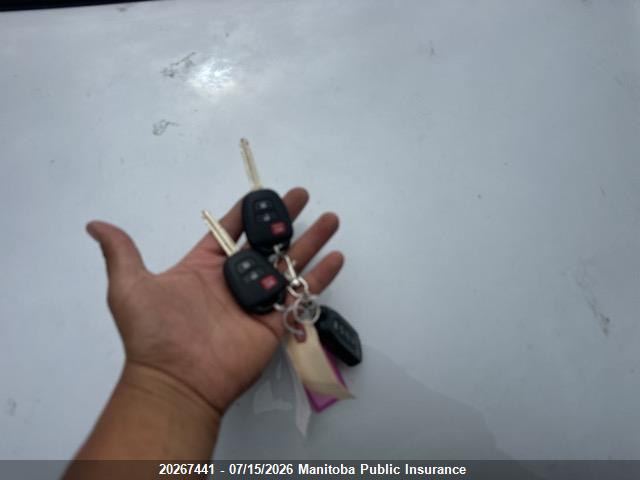 Toyota YARIS LE 2018 VNKKTUD30JA088336 Image 11