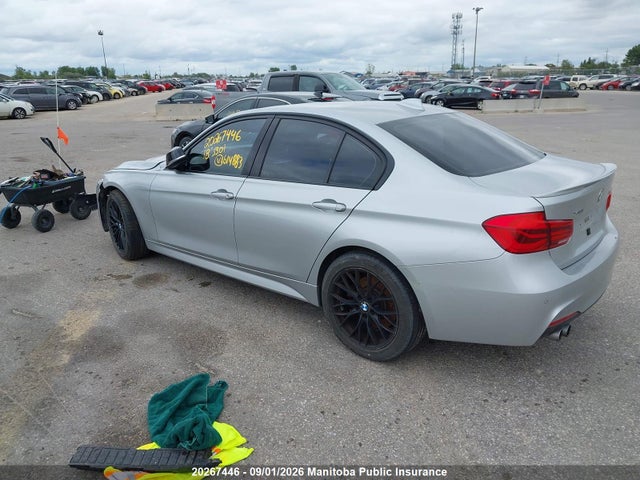 2018 Bmw 330i Xdrive მანქანა იყიდება აუქციონზე, vin: WBA8D9C52JA614883, აუქციონის ნომერი: 20267446