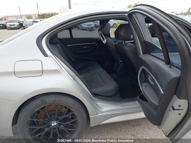 2018 Bmw 330i Xdrive მანქანა იყიდება აუქციონზე, vin: WBA8D9C52JA614883, აუქციონის ნომერი: 20267446