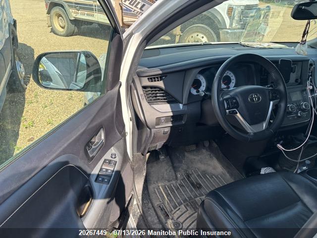 Продаж на аукціоні авто 2017 Toyota Sienna Se V6, vin: 5TDXZ3DC7HS900543, номер лоту: 20267449