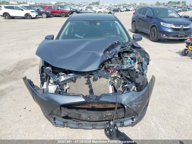 Toyota COROLLA LE 2018 2T1BURHE3JC090740 Image 13