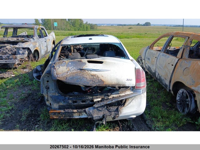 2C3CCAAG2EH305691 Chrysler 300 Touring