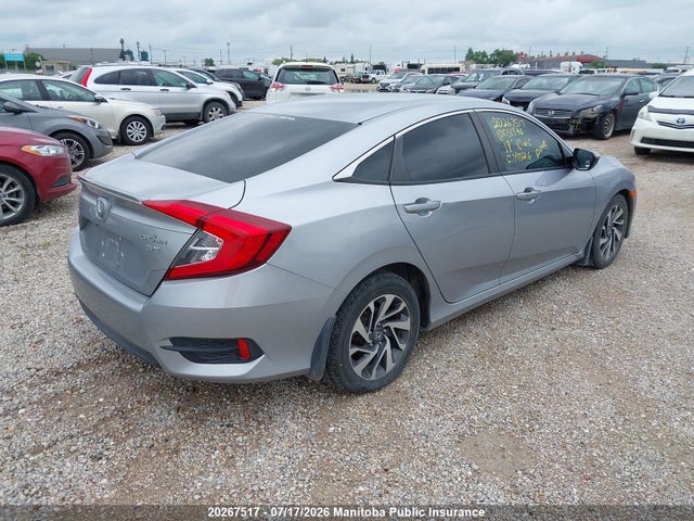 Honda CIVIC SE 2018 2HGFC2F65JH031946 Image 4