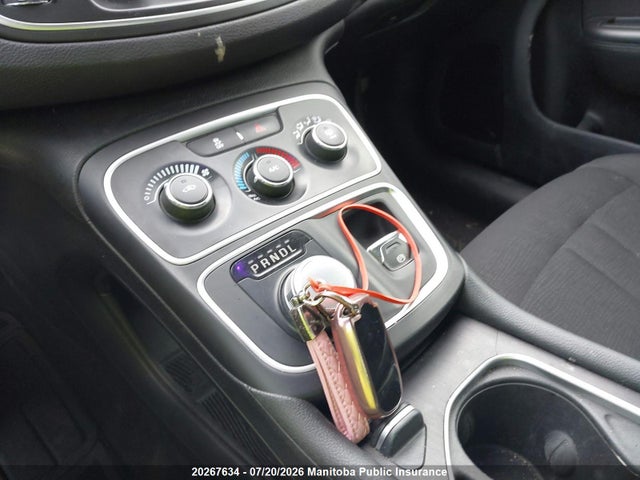 Chrysler 200 LX 2015 1C3CCCFB3FN549996 Image 11