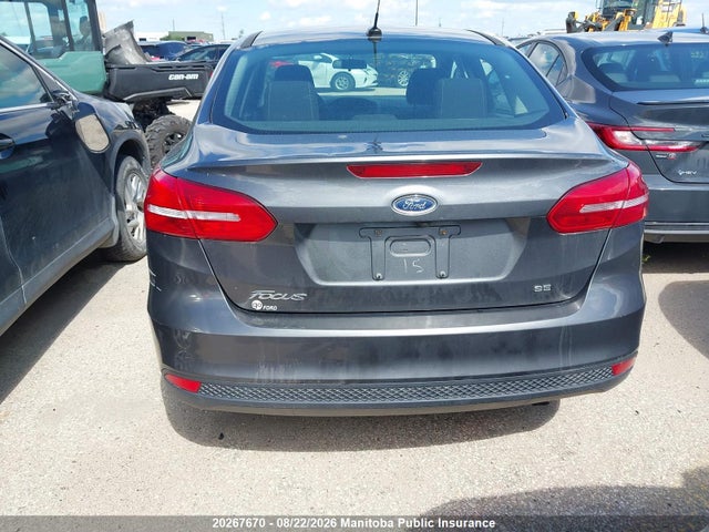Ford FOCUS SE 2017 1FADP3F24HL233712 Image 12