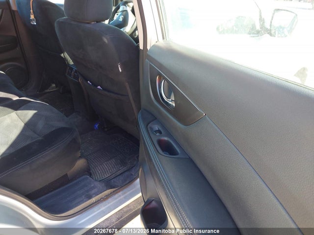 Nissan ROGUE S 2015 5N1AT2MTXFC856405 Image 8