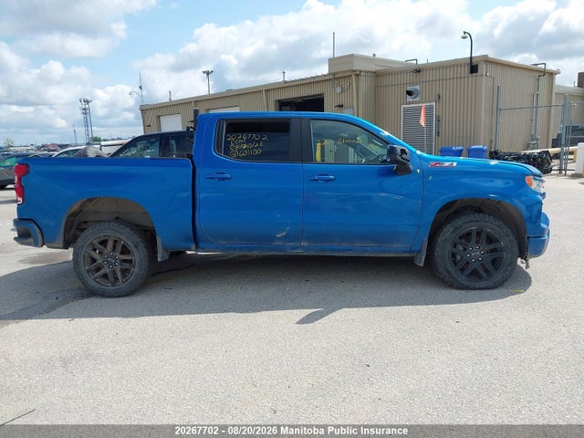 Продаж на аукціоні авто 2022 Chevrolet Silverado 1500 Rst Crew Cab, vin: 1GCUDEED3NZ601100, номер лоту: 20267702