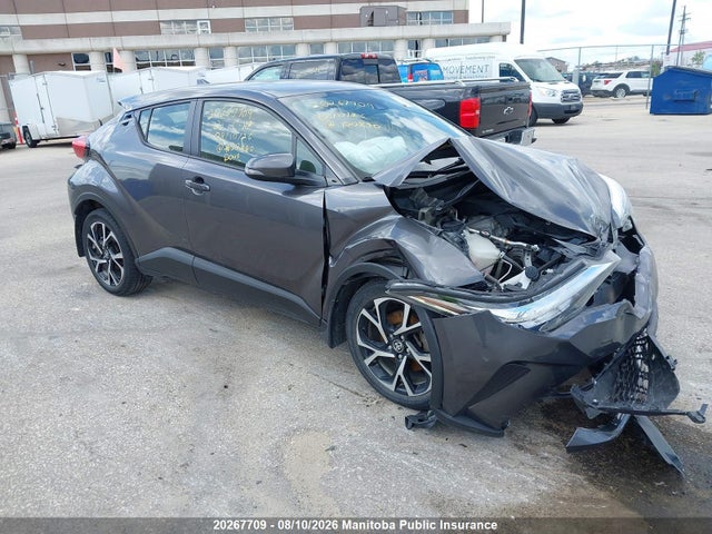 Продажа на аукционе авто 2021 Toyota C-hr Xle Premium, vin: JTNKHMBX7M1100840, номер лота: 20267709