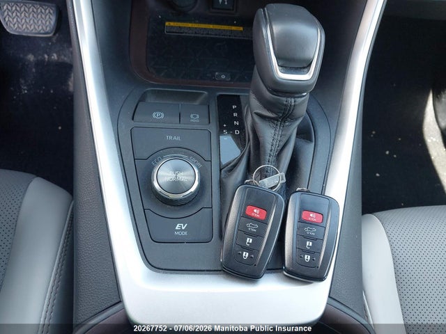 2019 Toyota Rav4 Limited Hybrid მანქანა იყიდება აუქციონზე, vin: 2T3DWRFV6KW023188, აუქციონის ნომერი: 20267752