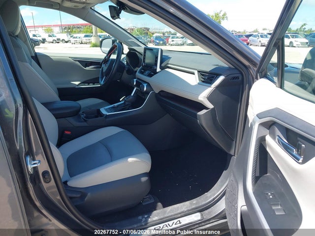 2019 Toyota Rav4 Limited Hybrid მანქანა იყიდება აუქციონზე, vin: 2T3DWRFV6KW023188, აუქციონის ნომერი: 20267752
