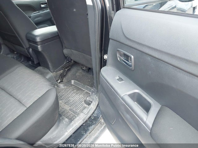 JA4AJ4AWXLU605078 Mitsubishi RVR SE