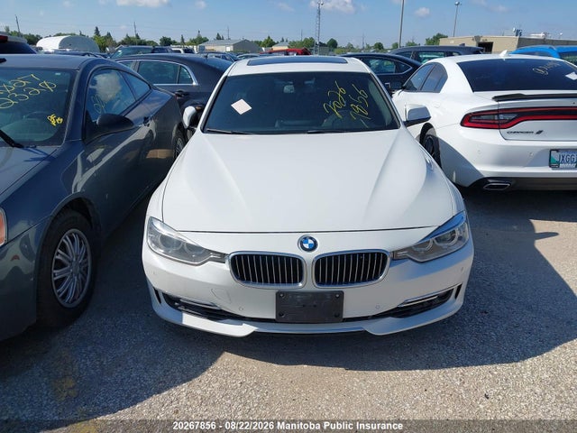 2015 Bmw 328i Xdrive მანქანა იყიდება აუქციონზე, vin: WBA3B3C59FJ984233, აუქციონის ნომერი: 20267856