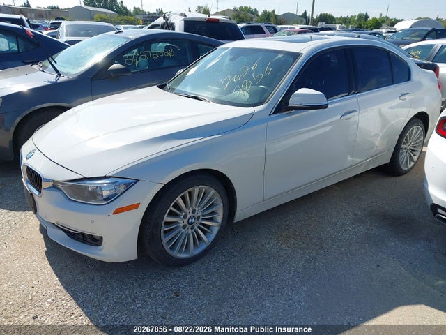 2015 Bmw 328i Xdrive მანქანა იყიდება აუქციონზე, vin: WBA3B3C59FJ984233, აუქციონის ნომერი: 20267856