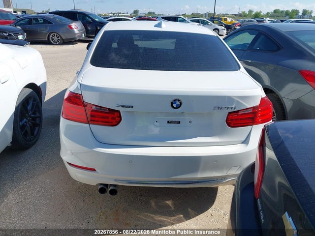 2015 Bmw 328i Xdrive მანქანა იყიდება აუქციონზე, vin: WBA3B3C59FJ984233, აუქციონის ნომერი: 20267856