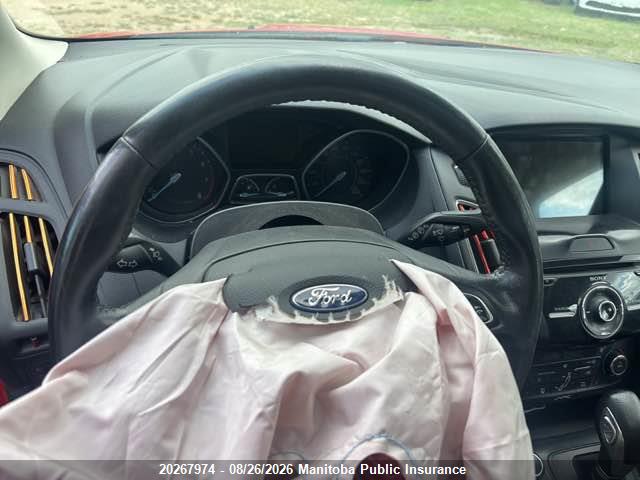 1FADP3M27HL293292 Ford FOCUS SEL