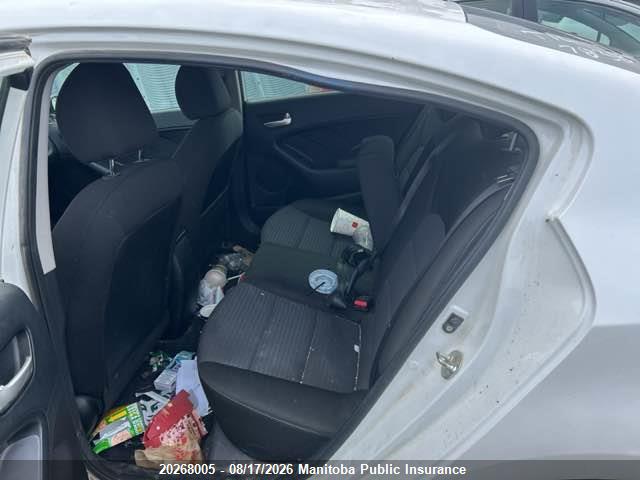 KIA FORTE LX 2018 3KPFL4A79JE227636 Image 8