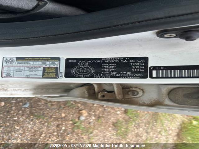 KIA FORTE LX 2018 3KPFL4A79JE227636 Image 9