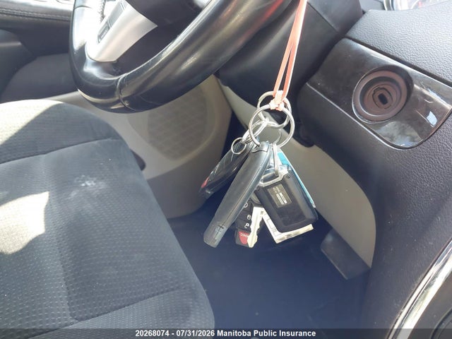 Dodge Grand Caravan Crew 2017 2C4RDGBG0HR843552 Image 10