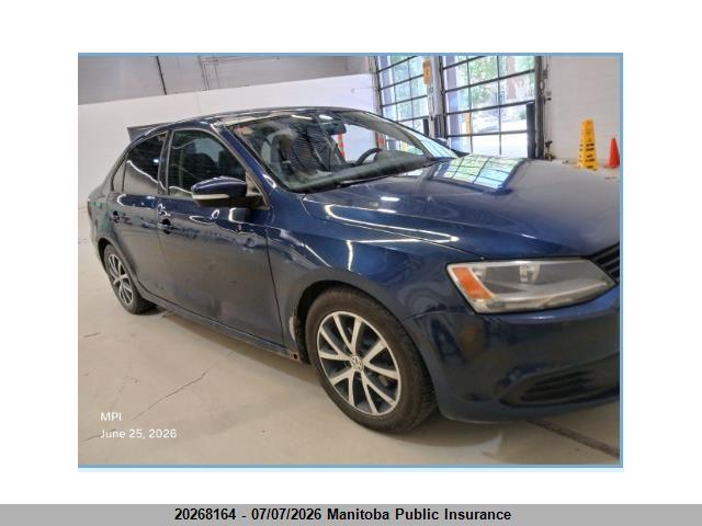 2011 Volkswagen Jetta 2.0 მანქანა იყიდება აუქციონზე, vin: 3VWDK7AJ4BM332922, აუქციონის ნომერი: 20268164