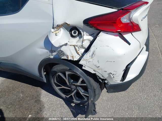 2019 Toyota C-hr Xle მანქანა იყიდება აუქციონზე, vin: JTNKHMBXXK1034281, აუქციონის ნომერი: 20268212