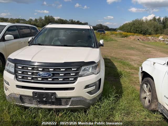 Ford Explorer Limited 2017 1FM5K8F87HGA49335 Image 2