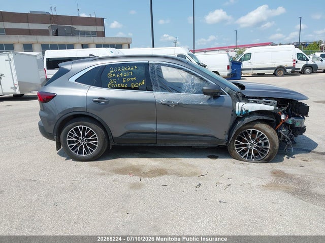 20268224 :رقم المزاد ، 1FMCU0E1XSUA64217 vin ، 2025 Ford Escape Phev مزاد بيع